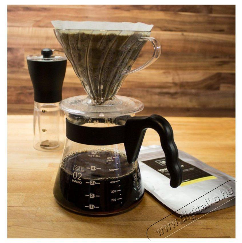 Hario Dripper V60-02, műanyag, &aacute;tl&aacute;tsz&oacute; Konyhai term&eacute;kek - Konyhai eszk&ouml;z - Egy&eacute;b konyhai eszk&ouml;z - 515515