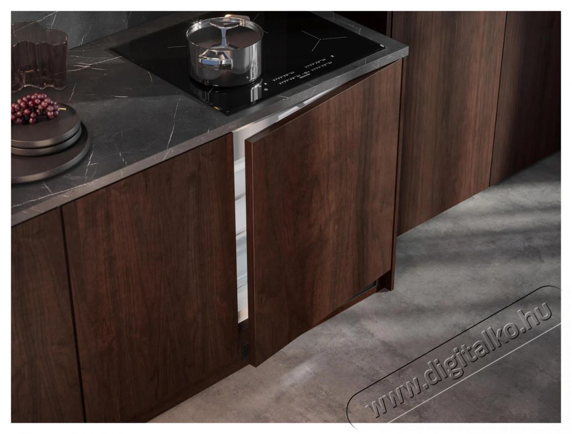 AEG OAB7N82EF 7000 Konyhai term&eacute;kek - Hűtő, fagyaszt&oacute; (szabadon&aacute;ll&oacute;) - Fagyaszt&oacute;szekr&eacute;ny - 505564