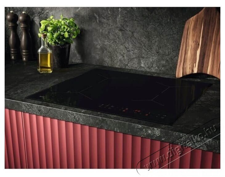 AEG TN64IA00FB Konyhai term&eacute;kek - S&uuml;tő-főzőlap, tűzhely (be&eacute;p&iacute;thető) - Indukci&oacute;s főzőlap (be&eacute;p&iacute;thető) - 515077