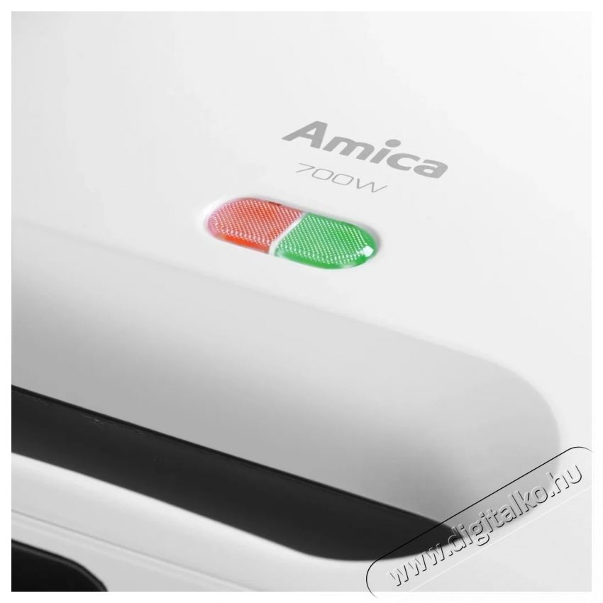 Amica SMK 2011, 240 W, feh&eacute;r/sz&uuml;rke szendvicss&uuml;tő Konyhai term&eacute;kek - Konyhai kisg&eacute;p (s&uuml;t&eacute;s / főz&eacute;s / hűt&eacute;s / &eacute;telk&eacute;sz&iacute;t&eacute;s) - Melegszendvics / gofri s&uuml;tő - 531588