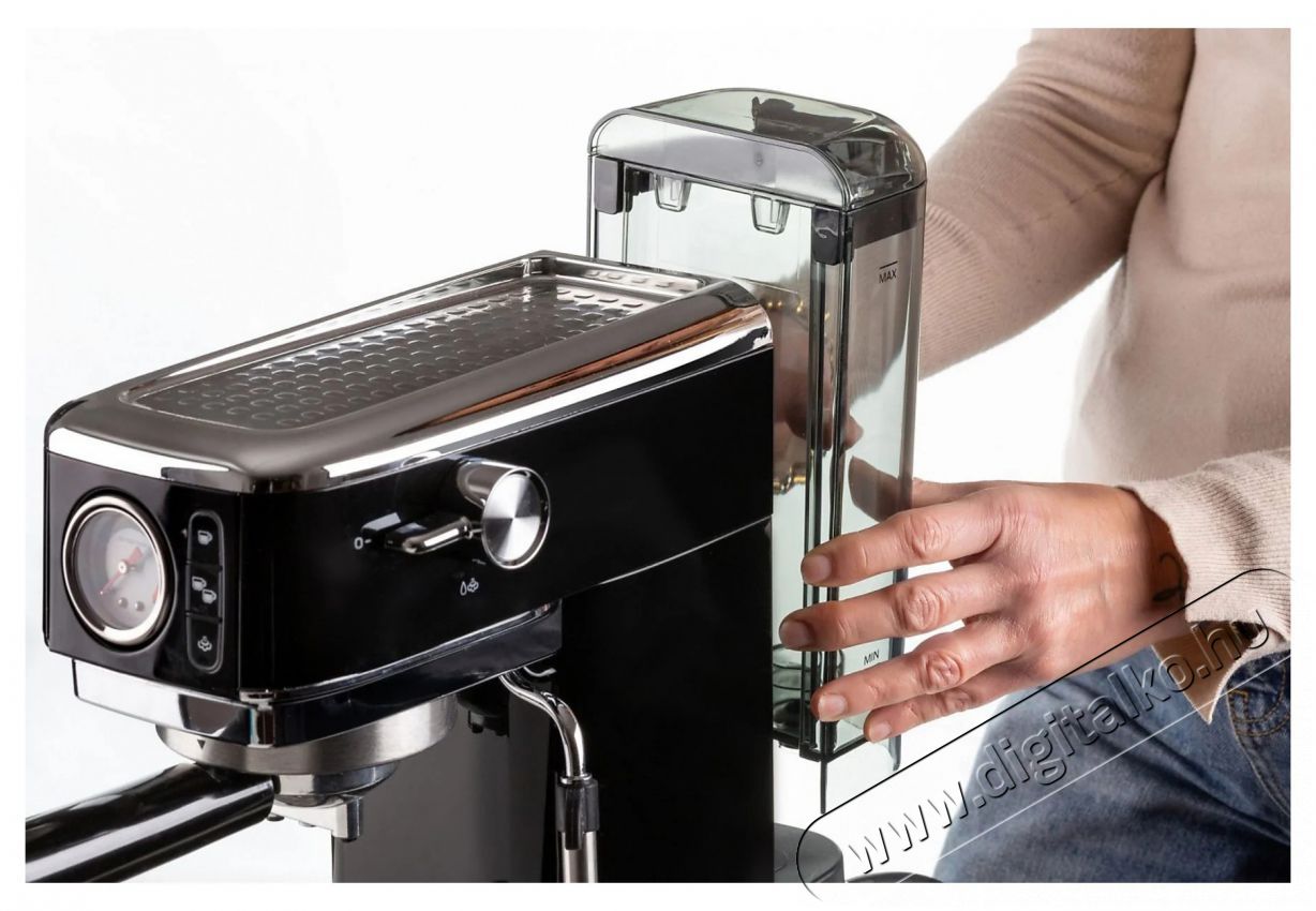 Ariete Moderna Slim 1381 .BK Karos k&aacute;v&eacute;főző Konyhai term&eacute;kek - K&aacute;v&eacute;főző / k&aacute;v&eacute;&ouml;rlő / kieg&eacute;sz&iacute;tő - Pressz&oacute; k&aacute;v&eacute;főző - 505163