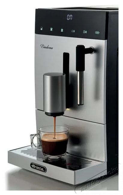 Ariete Diadema Pro 1452/01 ez&uuml;st Konyhai term&eacute;kek - K&aacute;v&eacute;főző / k&aacute;v&eacute;&ouml;rlő / kieg&eacute;sz&iacute;tő - Automata k&aacute;v&eacute;főző - 529240