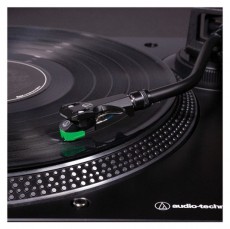 Audio-Technica AT-LP120XUSB-BK fekete USB kimenet bakelit lemezj&aacute;tsz&oacute; Audio-Video / Hifi / Multim&eacute;dia - Bakelit lemezj&aacute;tsz&oacute; - Bakelit lemezj&aacute;tsz&oacute; - 398752
