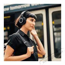 Audio-Technica ATH-M50XBT2 Bluetooth st&uacute;di&oacute; minős&eacute;gű fekete fejhallgat&oacute; Audio-Video / Hifi / Multim&eacute;dia - F&uuml;l &eacute;s Fejhallgat&oacute;k - Fejhallgat&oacute; mikrofonnal / headset - 459237