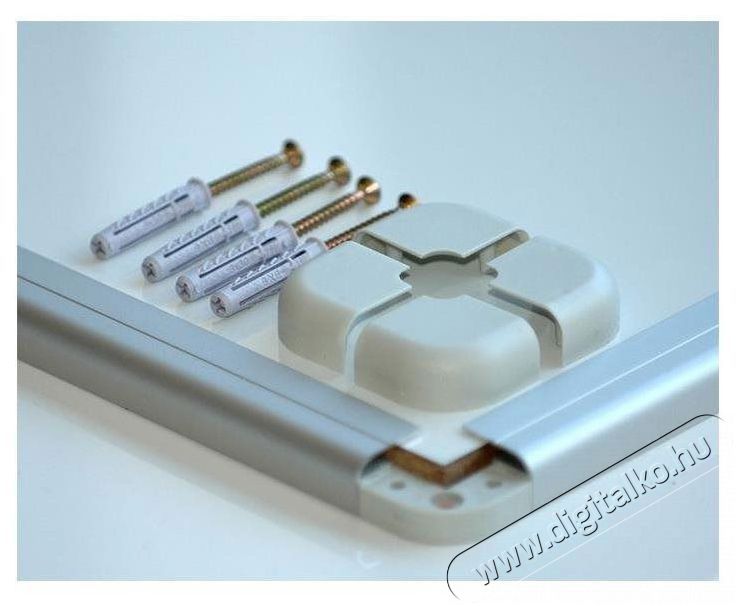 AVELI alum&iacute;nium keretes m&aacute;gneses t&aacute;bla, 30 &times; 40 cm Iroda &eacute;s sz&aacute;m&iacute;t&aacute;stechnika - Egy&eacute;b sz&aacute;m&iacute;t&aacute;stechnikai term&eacute;k - 518251