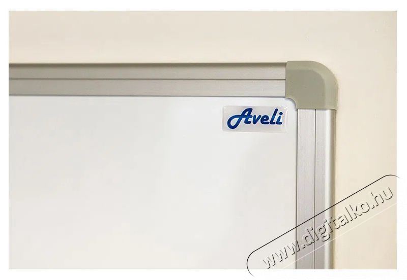 AVELI 60 &times; 45 cm, alum&iacute;niumkeret + parafa t&aacute;bla 30 &times; 30 cm t&aacute;bla Iroda &eacute;s sz&aacute;m&iacute;t&aacute;stechnika - Egy&eacute;b sz&aacute;m&iacute;t&aacute;stechnikai term&eacute;k - 523886