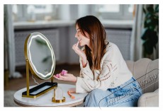 Beautifly Round LED Vanity Sz&eacute;ps&eacute;g&aacute;pol&aacute;s / Eg&eacute;szs&eacute;g - T&uuml;k&ouml;r - 511729