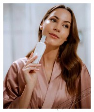 Beautifly Scrub Aqua Glow PRO Sz&eacute;ps&eacute;g&aacute;pol&aacute;s / Eg&eacute;szs&eacute;g - Arc / bőr &aacute;pol&aacute;s - Arctiszt&iacute;t&oacute; - 511752