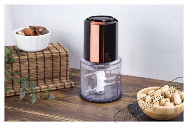 Berlinger Haus BH/9162A 600 ml 2 az 1-ben fekete- r&oacute;zsaarany mini chopper apr&iacute;t&oacute; Konyhai term&eacute;kek - Konyhai kisg&eacute;p (elők&eacute;sz&iacute;t&eacute;s / feldolgoz&aacute;s) - Apr&iacute;t&oacute; / dar&aacute;l&oacute; - 501719