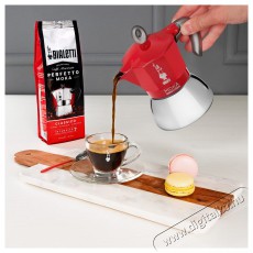 Bialetti Moka 6944 Induction 4 szem&eacute;lyes indukci&oacute;s kotyog&oacute;s k&aacute;v&eacute;főző - piros Konyhai term&eacute;kek - K&aacute;v&eacute;főző / k&aacute;v&eacute;&ouml;rlő / kieg&eacute;sz&iacute;tő - Kotyog&oacute; k&aacute;v&eacute;főző - 368772