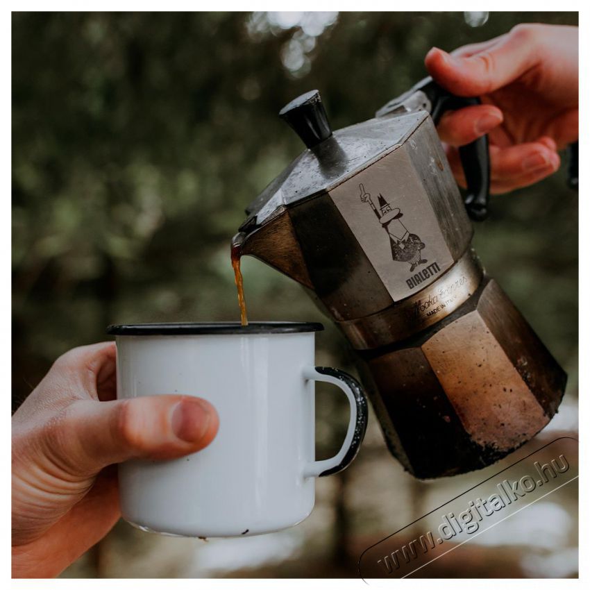 Bialetti Moka Express 18 adag, alum&iacute;nium Konyhai term&eacute;kek - K&aacute;v&eacute;főző / k&aacute;v&eacute;&ouml;rlő / kieg&eacute;sz&iacute;tő - Kotyog&oacute; k&aacute;v&eacute;főző - 524347