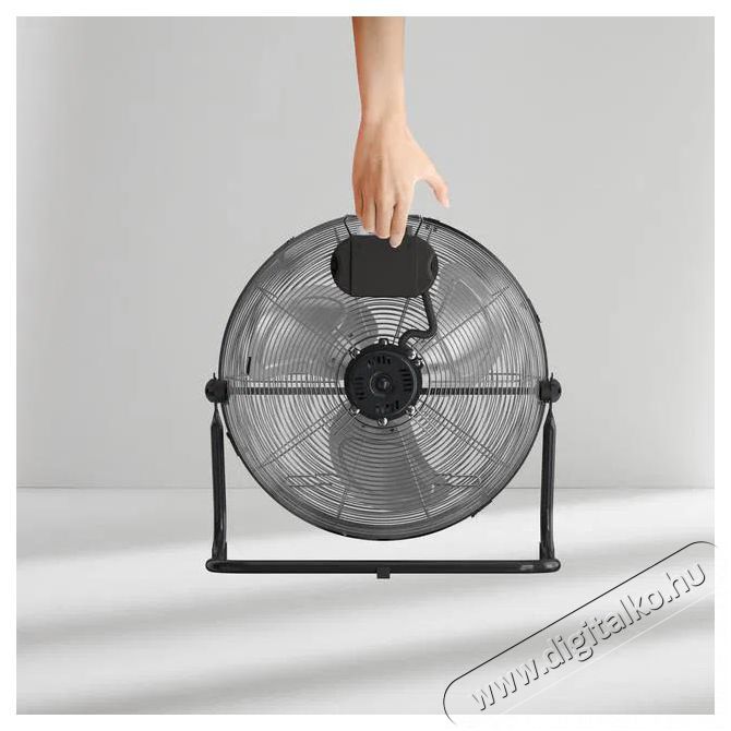 Black and Decker BXEFF61E H&aacute;ztart&aacute;s / Otthon / K&uuml;lt&eacute;r - Ventil&aacute;tor / L&eacute;gkondicion&aacute;l&oacute; - &Aacute;ll&oacute; / padl&oacute; ventil&aacute;tor - 511796