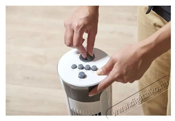 Black and Decker BXEFT47E H&aacute;ztart&aacute;s / Otthon / K&uuml;lt&eacute;r - Ventil&aacute;tor / L&eacute;gkondicion&aacute;l&oacute; - &Aacute;ll&oacute; / padl&oacute; ventil&aacute;tor - 511787