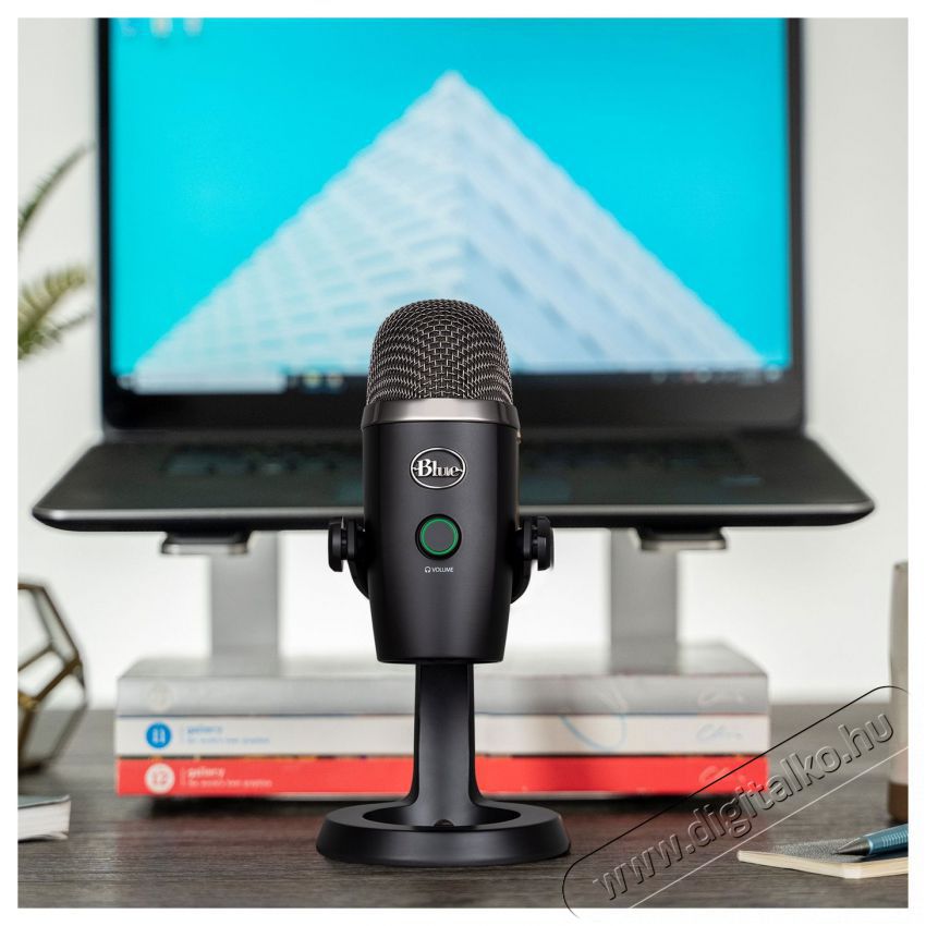 BLUE MICROPHONES Blue Yeti Nano USB, Black Fot&oacute;-Vide&oacute; kieg&eacute;sz&iacute;tők - Mikrofon - &Eacute;nek &eacute;s hangszer mikrofon - 524371