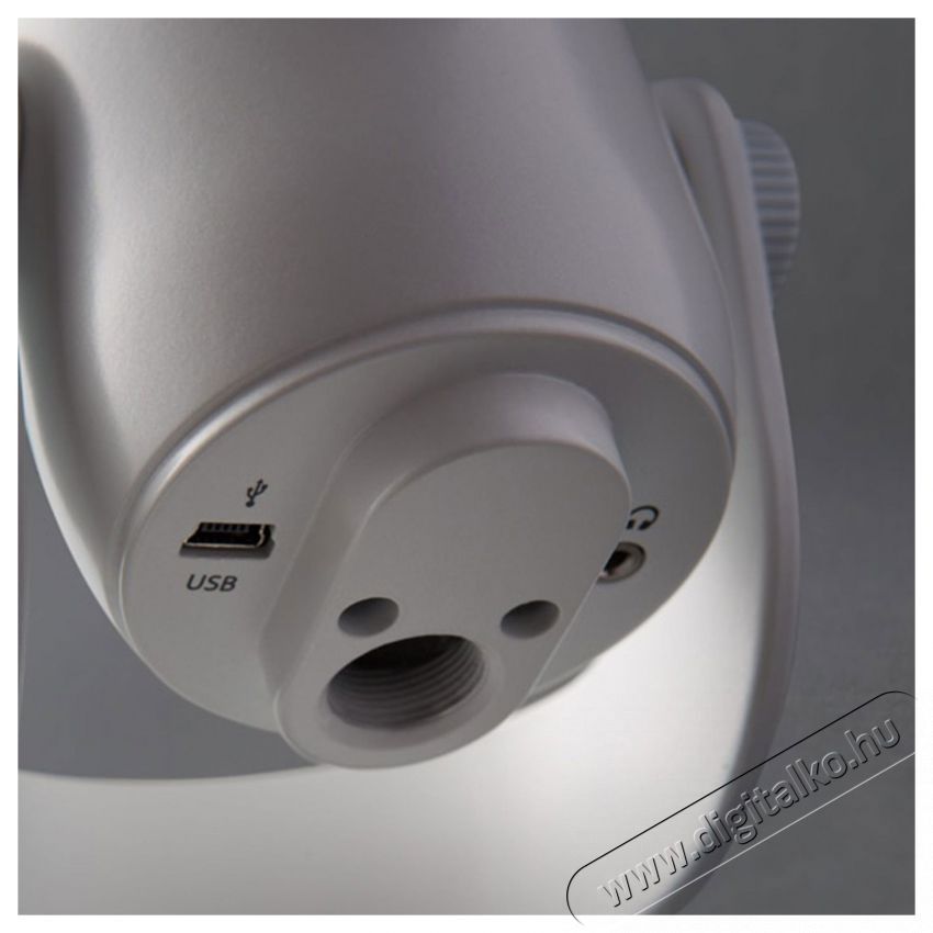 BLUE MICROPHONES Blue Yeti USB, Silver Fot&oacute;-Vide&oacute; kieg&eacute;sz&iacute;tők - Mikrofon - &Eacute;nek &eacute;s hangszer mikrofon - 524373