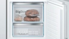 Bosch KIS87AFE0 be&eacute;p&iacute;thető hűtőszekr&eacute;ny Konyhai term&eacute;kek - Hűtő, fagyaszt&oacute; (be&eacute;p&iacute;thető) - Alulfagyaszt&oacute;s kombin&aacute;lt hűtő - 362726