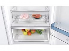 Bosch KIN86VSE0 Be&eacute;p&iacute;thető alulfagyaszt&oacute;s hűtőszekr&eacute;ny Konyhai term&eacute;kek - Hűtő, fagyaszt&oacute; (be&eacute;p&iacute;thető) - Alulfagyaszt&oacute;s kombin&aacute;lt hűtő - 371680