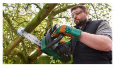 Bosch 06008B8000 Chain Saw UniversalChain 18 akkumul&aacute;toros l&aacute;ncfűr&eacute;sz H&aacute;ztart&aacute;s / Otthon / K&uuml;lt&eacute;r - K&uuml;lt&eacute;r / kerti term&eacute;k / grill - L&aacute;ncfűr&eacute;sz - 386180