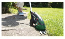 Bosch Isio akkumul&aacute;toros bokorv&aacute;g&oacute;- &eacute;s fűny&iacute;r&oacute; oll&oacute; H&aacute;ztart&aacute;s / Otthon / K&uuml;lt&eacute;r - K&uuml;lt&eacute;r / kerti term&eacute;k / grill - S&ouml;v&eacute;ny / k&eacute;zi fű &eacute;s lomb v&aacute;g&oacute; - 414924