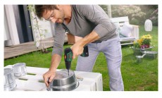 Bosch 06039D4000 Universaldrill 18V (akku &eacute;s t&ouml;ltő n&eacute;lk&uuml;l) akkus f&uacute;r&oacute;-csavaroz&oacute; H&aacute;ztart&aacute;s / Otthon / K&uuml;lt&eacute;r - Szersz&aacute;m - F&uacute;r&oacute; / f&uacute;r&oacute;kalap&aacute;cs - 447684