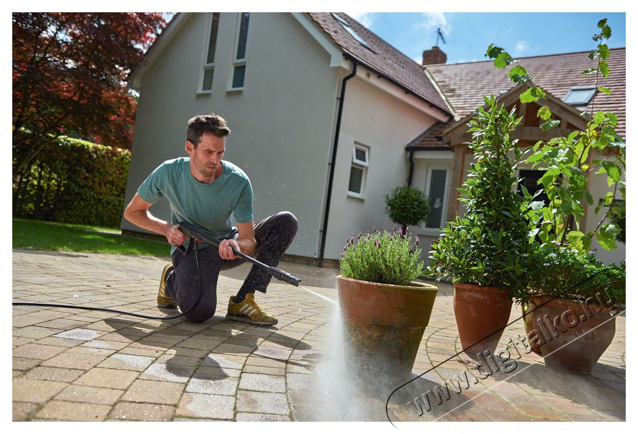 Bosch Universal Aquatak 130 magasnyom&aacute;s&uacute; mos&oacute; H&aacute;ztart&aacute;s / Otthon / K&uuml;lt&eacute;r - Tiszt&iacute;t&oacute; / mos&oacute; - Nagynyom&aacute;s&uacute; mos&oacute; - 447329