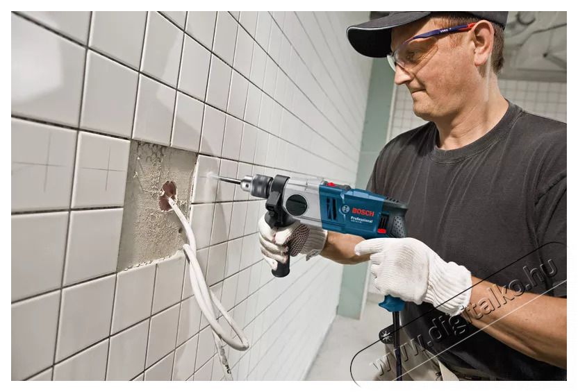 Bosch GSB 18-2 RE Professional &uuml;tvef&uacute;r&oacute;g&eacute;p 2 sebess&eacute;ges 800W (06011A2190) H&aacute;ztart&aacute;s / Otthon / K&uuml;lt&eacute;r - Szersz&aacute;m - F&uacute;r&oacute; / f&uacute;r&oacute;kalap&aacute;cs - 500648