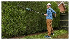 Bosch UniversalHedgePole 18 magass&aacute;gi s&ouml;v&eacute;nyny&iacute;r&oacute; (csak k&eacute;sz&uuml;l&eacute;k) H&aacute;ztart&aacute;s / Otthon / K&uuml;lt&eacute;r - K&uuml;lt&eacute;r / kerti term&eacute;k / grill - S&ouml;v&eacute;ny / k&eacute;zi fű &eacute;s lomb v&aacute;g&oacute; - 502269