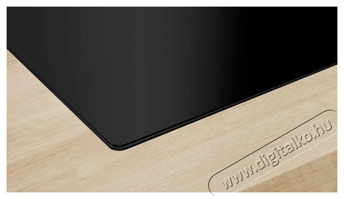 Bosch PVQ811H26E Serie 6 Konyhai term&eacute;kek - S&uuml;tő-főzőlap, tűzhely (be&eacute;p&iacute;thető) - Indukci&oacute;s főzőlap (be&eacute;p&iacute;thető) - 504334