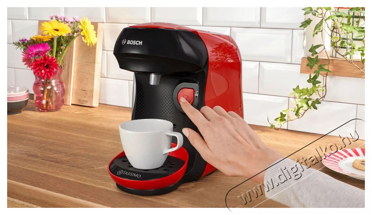 Bosch TAS103E TASSIMO HAPPY friendly Konyhai term&eacute;kek - K&aacute;v&eacute;főző / k&aacute;v&eacute;&ouml;rlő / kieg&eacute;sz&iacute;tő - Kapszul&aacute;s / podos k&aacute;v&eacute;főző - 512634