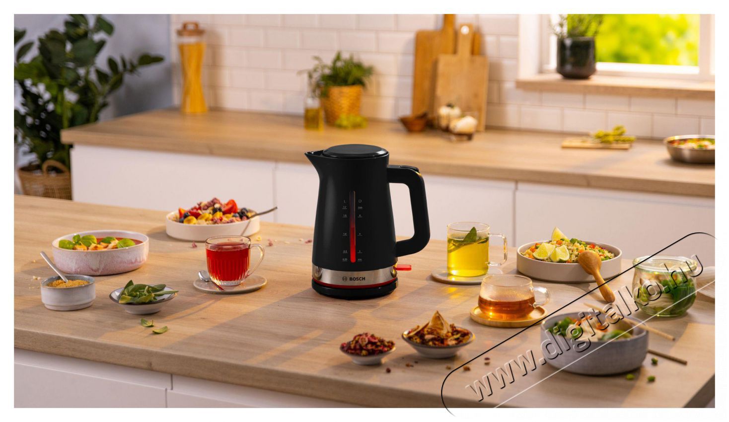 Bosch TWK4M223 MyMoments Konyhai term&eacute;kek - V&iacute;zforral&oacute; / teafőző - 512932