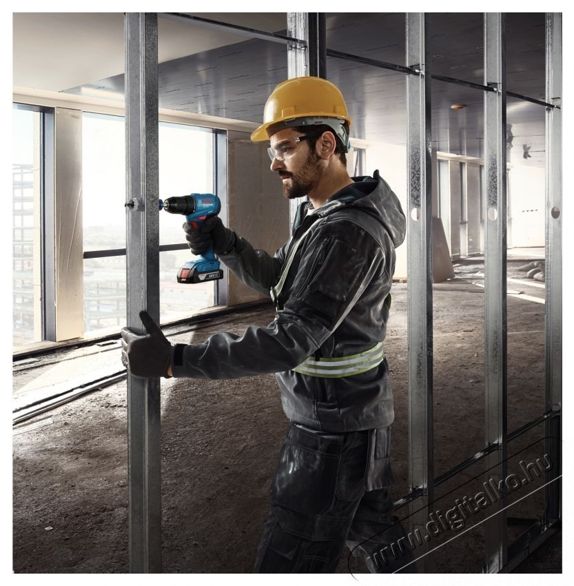 Bosch Professional GSR 185-LI Akkus f&uacute;r&oacute;csavaroz&oacute;, 18 V, 54/21 Nm, 1900 RPM, 4 Ah akkumul&aacute;tor + t&ouml;ltő, Textil t&aacute;ska H&aacute;ztart&aacute;s / Otthon / K&uuml;lt&eacute;r - Szersz&aacute;m - Csavarh&uacute;z&oacute; / kulcs / f&uacute;r&oacute; / szersz&aacute;m k&eacute;szlet - 534971