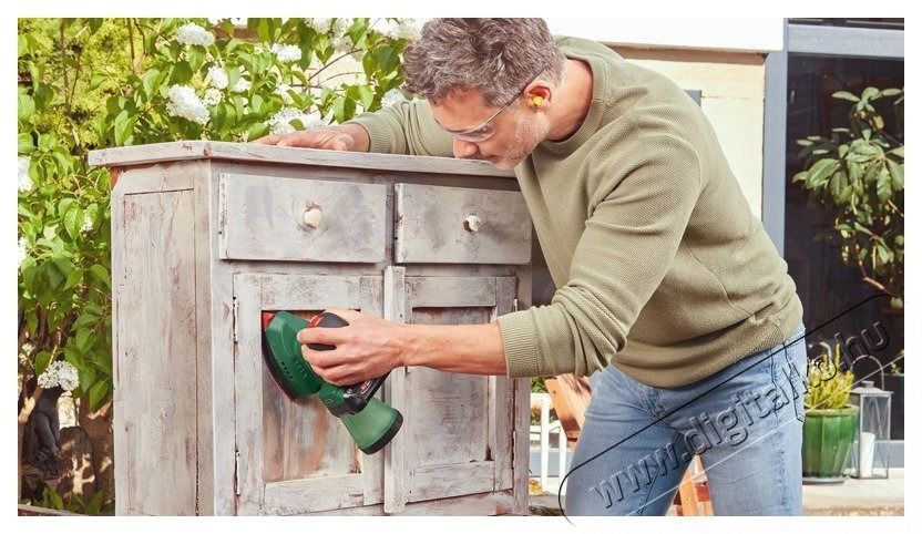 Bosch UniversalSander 18V-10 - akku &eacute;s t&ouml;ltő n&eacute;lk&uuml;l, karton (0.603.3E3.100) H&aacute;ztart&aacute;s / Otthon / K&uuml;lt&eacute;r - Szersz&aacute;m - Egy&eacute;b szersz&aacute;m - 518607