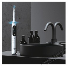 BRAUN Oral-B iO10 Stardust elektromos fogkefe - feh&eacute;r Sz&eacute;ps&eacute;g&aacute;pol&aacute;s / Eg&eacute;szs&eacute;g - Sz&aacute;j / fog &aacute;pol&aacute;s - Elektromos fogkefe - 399370
