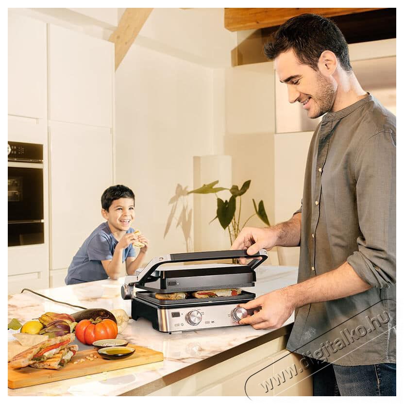 BRAUN CG7020 kontaktgrill Konyhai term&eacute;kek - Konyhai kisg&eacute;p (s&uuml;t&eacute;s / főz&eacute;s / hűt&eacute;s / &eacute;telk&eacute;sz&iacute;t&eacute;s) - Kontakt grill s&uuml;tő / s&uuml;tőlap - 478343