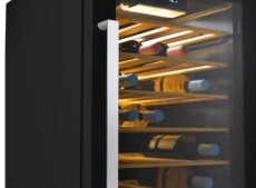 Candy CWC 154 EEL/N Borhűtő Konyhai term&eacute;kek - Hűtő, fagyaszt&oacute; (szabadon&aacute;ll&oacute;) - Borhűtő - 370259