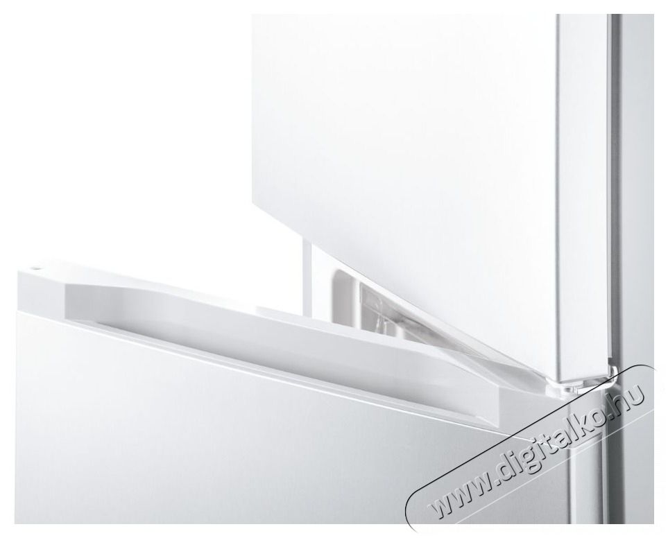 Candy CCG1L314EW hűtőszekr&eacute;ny, alulfagyaszt&oacute;s (157 liter) Konyhai term&eacute;kek - Hűtő, fagyaszt&oacute; (szabadon&aacute;ll&oacute;) - Alulfagyaszt&oacute;s kombin&aacute;lt hűtő - 499101