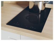 Candy CID30/1 főzőlap, be&eacute;p&iacute;thető, 2 z&oacute;n&aacute;s, indukci&oacute;s, domino Konyhai term&eacute;kek - S&uuml;tő-főzőlap, tűzhely (be&eacute;p&iacute;thető) - Indukci&oacute;s főzőlap (be&eacute;p&iacute;thető) - 502770