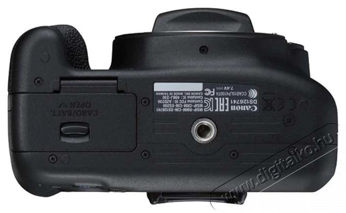 CANON EOS 2000D DSLR f&eacute;nyk&eacute;pezőg&eacute;p kit (18-55mm IS II objekt&iacute;vvel) + Canon t&aacute;ska + 16GB SD F&eacute;nyk&eacute;pezőg&eacute;p / kamera - DSLR t&uuml;k&ouml;rreflexes f&eacute;nyk&eacute;pezőg&eacute;p - 493790