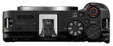 CANON EOS R50 V v&aacute;z F&eacute;nyk&eacute;pezőg&eacute;p / kamera - MILC cser&eacute;lhető objekt&iacute;ves kompakt f&eacute;nyk&eacute;pezőg&eacute;p - 520027
