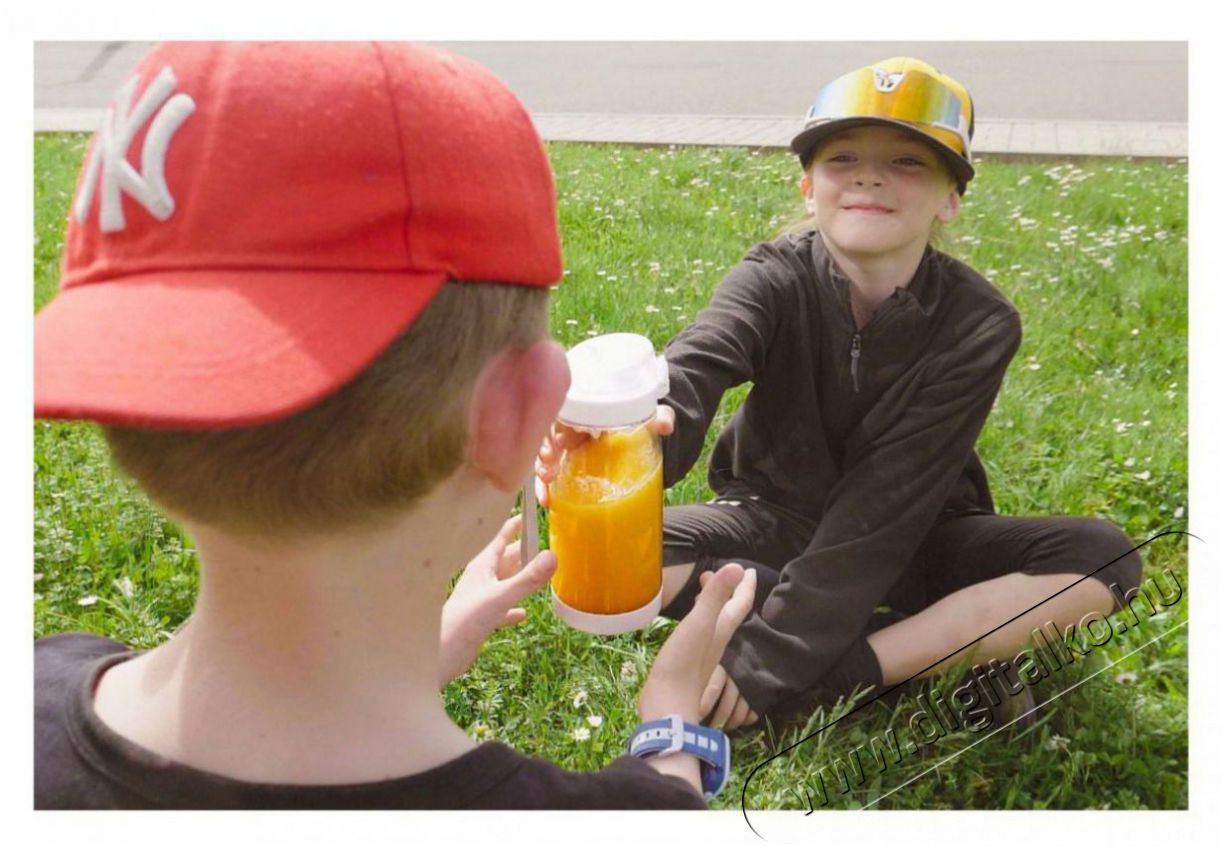 Concept SM4000 Smoothie FitMaker, USB, feh&eacute;r Konyhai term&eacute;kek - Konyhai kisg&eacute;p (elők&eacute;sz&iacute;t&eacute;s / feldolgoz&aacute;s) - Turmixg&eacute;p - 523328