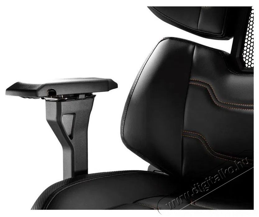 Cougar Armor One V2 Gold F Iroda &eacute;s sz&aacute;m&iacute;t&aacute;stechnika - Egy&eacute;b sz&aacute;m&iacute;t&aacute;stechnikai term&eacute;k - 518312