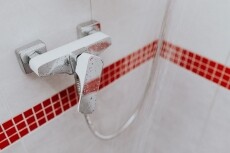 Deante BQH W400 hiacynt zuhany csaptelep zuhanyszett n&eacute;lk&uuml;l - feh&eacute;r-kr&oacute;m H&aacute;ztart&aacute;s / Otthon / K&uuml;lt&eacute;r - F&uuml;rdőszoba / wc - Kieg&eacute;sz&iacute;tő - 343324