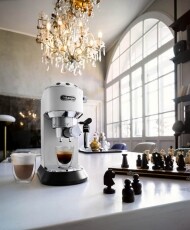 Delonghi Dedica Style EC 685.W k&aacute;v&eacute;főző Konyhai term&eacute;kek - K&aacute;v&eacute;főző / k&aacute;v&eacute;&ouml;rlő / kieg&eacute;sz&iacute;tő - Pressz&oacute; k&aacute;v&eacute;főző - 322298