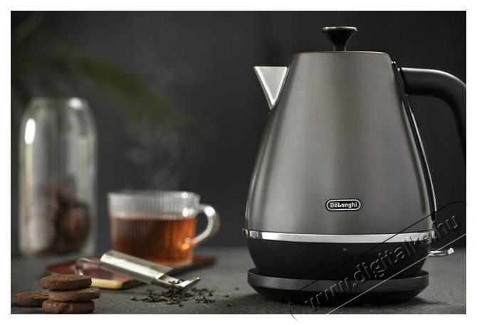 Delonghi KBIN2001.TB Distinta Titanium Konyhai term&eacute;kek - V&iacute;zforral&oacute; / teafőző - 513038