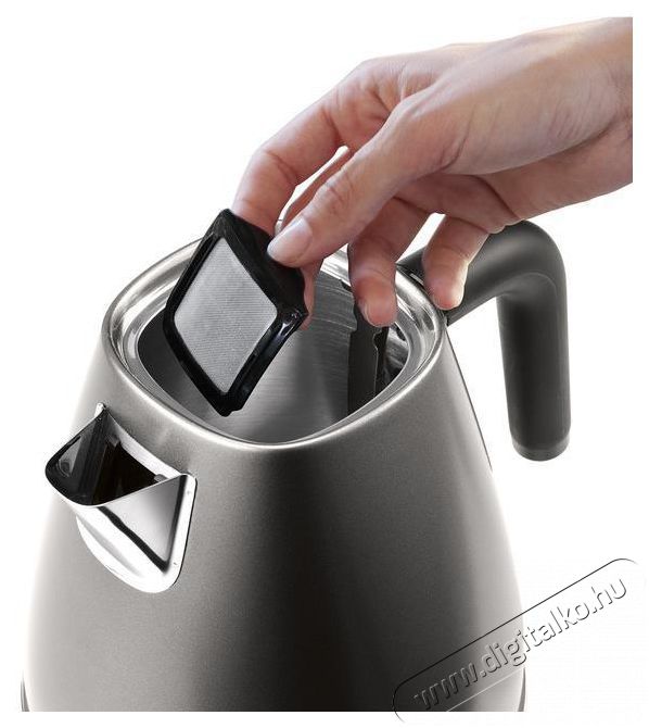 Delonghi KBIN2001.TB Distinta Titanium Konyhai term&eacute;kek - V&iacute;zforral&oacute; / teafőző - 513038