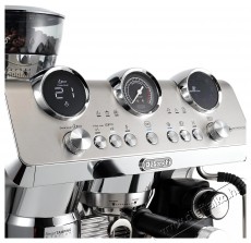 Delonghi La Specialista Maestro EC 9885. M Konyhai term&eacute;kek - K&aacute;v&eacute;főző / k&aacute;v&eacute;&ouml;rlő / kieg&eacute;sz&iacute;tő - Pressz&oacute; k&aacute;v&eacute;főző - 512667