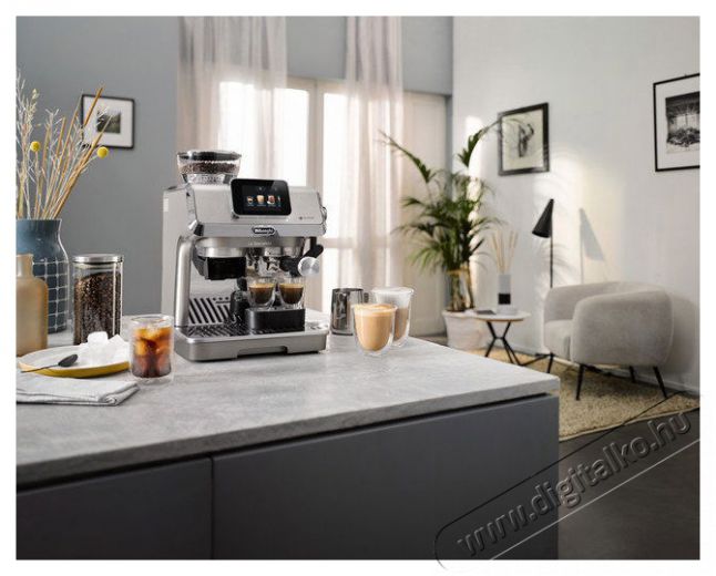 Delonghi La Specialista Touch EC9455.M Konyhai term&eacute;kek - K&aacute;v&eacute;főző / k&aacute;v&eacute;&ouml;rlő / kieg&eacute;sz&iacute;tő - Pressz&oacute; k&aacute;v&eacute;főző - 529364