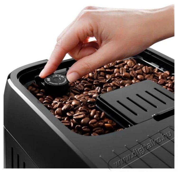 Delonghi Magnifica Plus ECAM 320.60.B Automata k&aacute;v&eacute;főző Konyhai term&eacute;kek - K&aacute;v&eacute;főző / k&aacute;v&eacute;&ouml;rlő / kieg&eacute;sz&iacute;tő - Automata k&aacute;v&eacute;főző - 531179