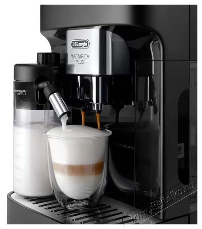 Delonghi Magnifica Plus ECAM 320.60.B Automata k&aacute;v&eacute;főző Konyhai term&eacute;kek - K&aacute;v&eacute;főző / k&aacute;v&eacute;&ouml;rlő / kieg&eacute;sz&iacute;tő - Automata k&aacute;v&eacute;főző - 531179