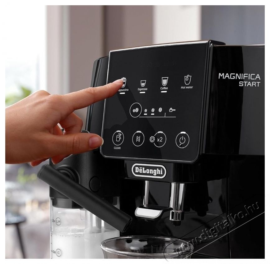 Delonghi ECAM223.61.GB fekete tejhabos&iacute;t&oacute;val automata k&aacute;v&eacute;főző Konyhai term&eacute;kek - K&aacute;v&eacute;főző / k&aacute;v&eacute;&ouml;rlő / kieg&eacute;sz&iacute;tő - Automata k&aacute;v&eacute;főző - 502016